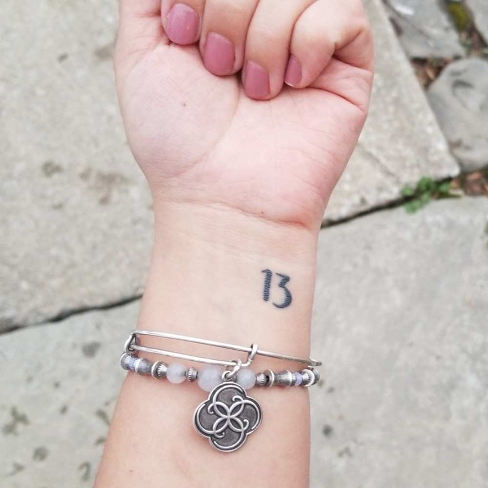 2 for $20 Alex & Ani set